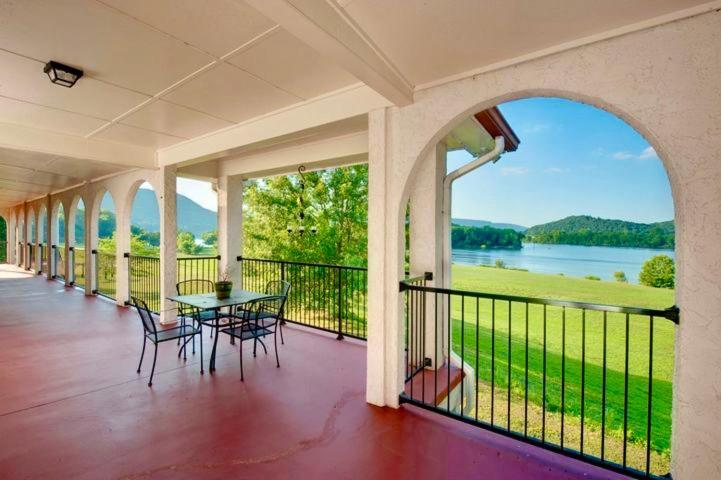 Tennessee Room At Tennessee Riverplace Chattanooga Eksteriør bilde